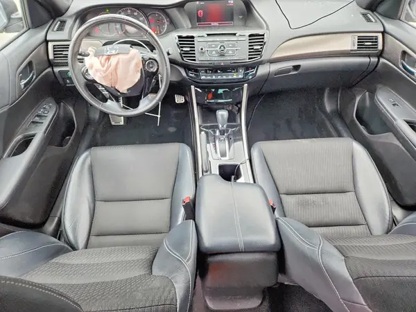 1HGCR2F5XHA097765 2017 HONDA ACCORD - Image 8