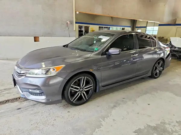 1HGCR2F5XHA104066 2017 HONDA ACCORD - Image 1