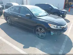 1HGCR2F5XHA105055 2017 HONDA ACCORD