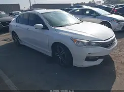 1HGCR2F5XHA107825 2017 HONDA ACCORD