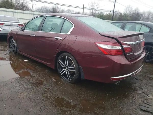 1HGCR2F5XHA124575 2017 HONDA ACCORD - Image 2