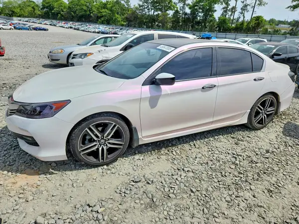 1HGCR2F5XHA125578 2017 HONDA ACCORD - Image 1