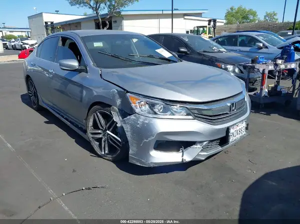 1HGCR2F5XHA136564 2017 HONDA ACCORD - Image 1