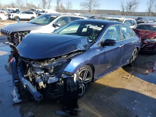 1HGCR2F5XHA151209 2017 HONDA ACCORD - Image 1