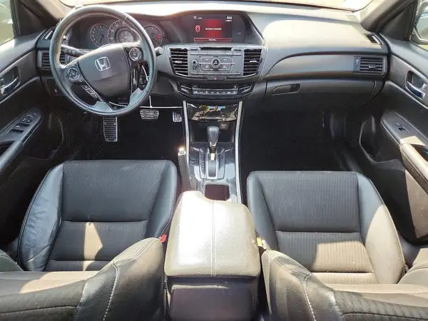 1HGCR2F5XHA159844 2017 HONDA ACCORD - Image 8
