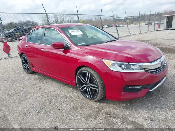 1HGCR2F5XHA165577 2017 HONDA ACCORD - Image 1
