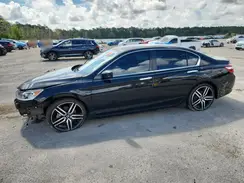 1HGCR2F5XHA170388 2017 HONDA ACCORD