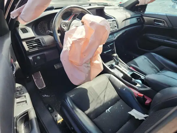 1HGCR2F5XHA170388 2017 HONDA ACCORD - Image 8