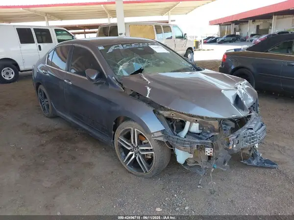 1HGCR2F5XHA171475 2017 HONDA ACCORD - Image 1