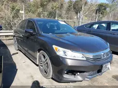 1HGCR2F5XHA173338 2017 HONDA ACCORD