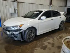 1HGCR2F5XHA176188 2017 HONDA ACCORD