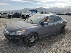 1HGCR2F5XHA176725 2017 HONDA ACCORD