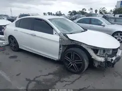 1HGCR2F5XHA181049 2017 HONDA ACCORD