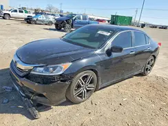 1HGCR2F5XHA181360 2017 HONDA ACCORD