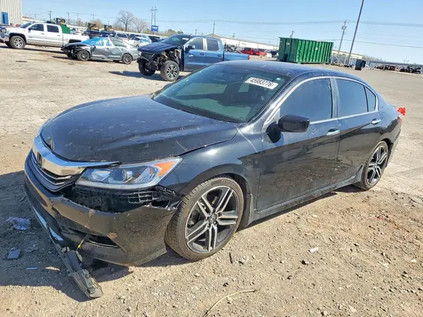 1HGCR2F5XHA181360 2017 HONDA ACCORD - Image 1