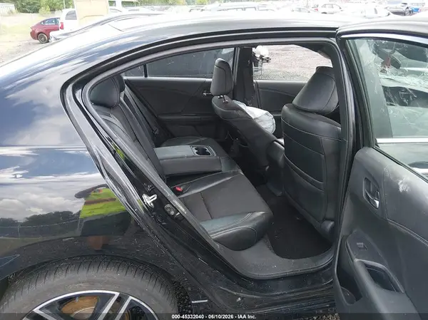 1HGCR2F5XHA185568 2017 HONDA ACCORD - Image 8