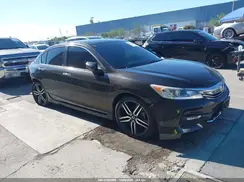 1HGCR2F5XHA196778 2017 HONDA ACCORD