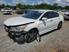 1HGCR2F5XHA207746 2017 HONDA ACCORD