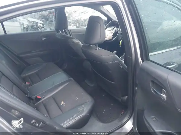 1HGCR2F5XHA214065 2017 HONDA ACCORD - Image 8