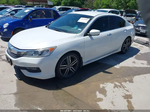 1HGCR2F5XHA214793 2017 HONDA ACCORD - Image 2
