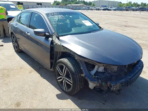 1HGCR2F5XHA222716 2017 HONDA ACCORD - Image 1