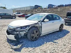 1HGCR2F5XHA228015 2017 HONDA ACCORD