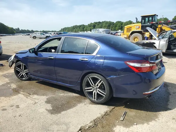 1HGCR2F5XHA234266 2017 HONDA ACCORD - Image 2