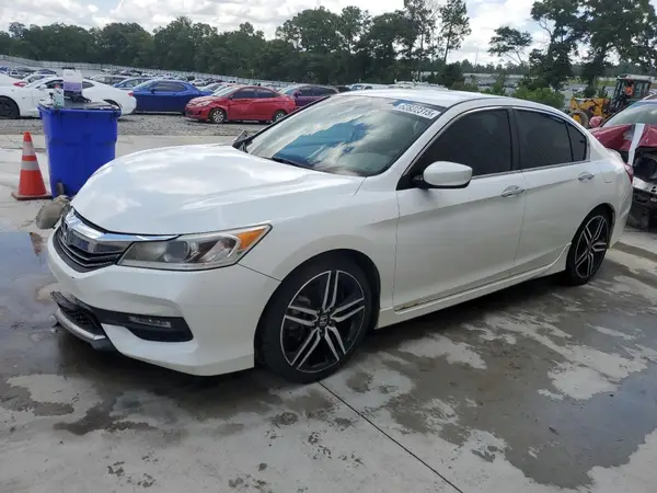 1HGCR2F5XHA234574 2017 HONDA ACCORD - Image 1