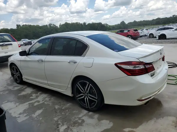 1HGCR2F5XHA234574 2017 HONDA ACCORD - Image 2
