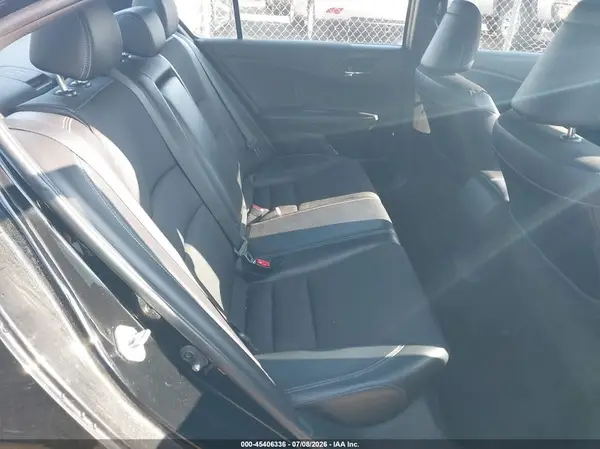 1HGCR2F5XHA249785 2017 HONDA ACCORD - Image 8