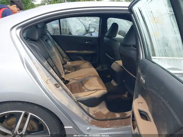 1HGCR2F5XHA249866 2017 HONDA ACCORD - Image 8