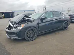 1HGCR2F5XHA263945 2017 HONDA ACCORD