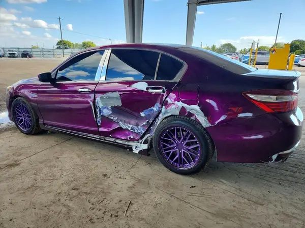1HGCR2F5XHA267879 2017 HONDA ACCORD - Image 2