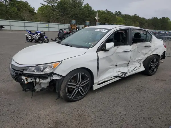 1HGCR2F5XHA270197 2017 HONDA ACCORD - Image 1