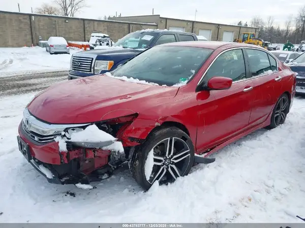 1HGCR2F5XHA271463 2017 HONDA ACCORD - Image 2