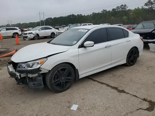 1HGCR2F5XHA272239 2017 HONDA ACCORD - Image 1