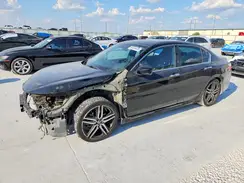 1HGCR2F5XHA275979 2017 HONDA ACCORD