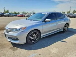 1HGCR2F5XHA293852 2017 HONDA ACCORD