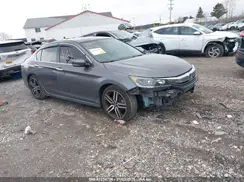 1HGCR2F5XHA295486 2017 HONDA ACCORD