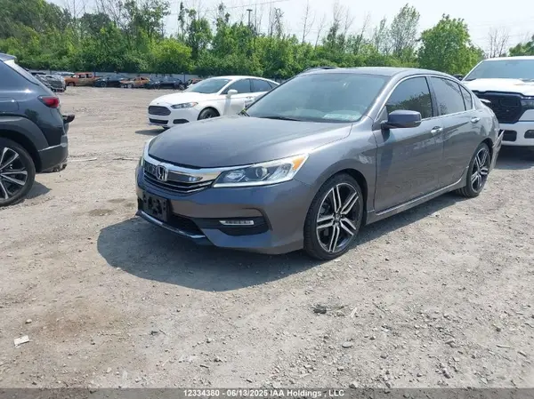 1HGCR2F5XHA809479 2017 HONDA ACCORD - Image 2