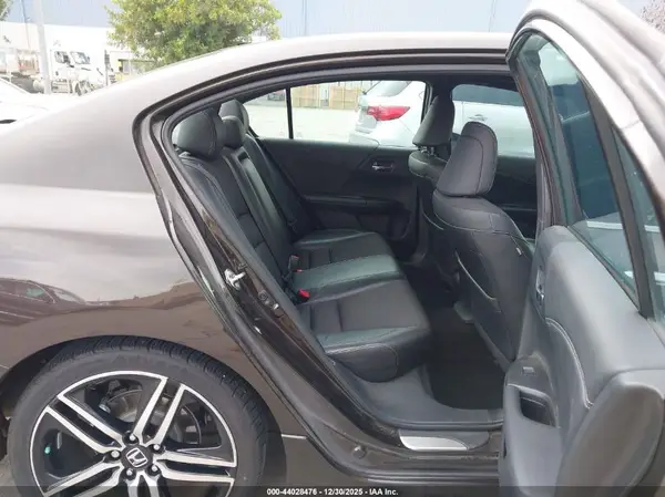 1HGCR2F60GA089455 2016 HONDA ACCORD - Image 8