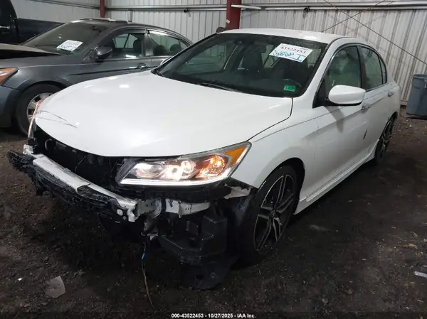 1HGCR2F60GA206743 2016 HONDA ACCORD - Image 2