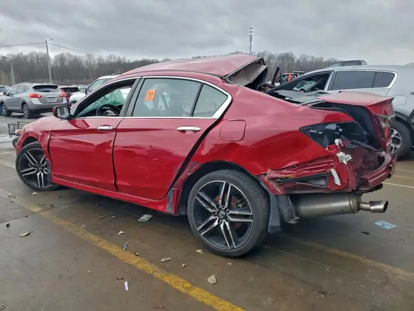 1HGCR2F60HA062693 2017 HONDA ACCORD - Image 2