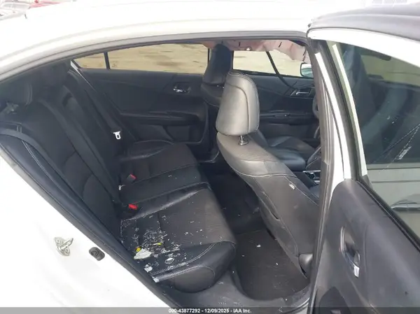 1HGCR2F61GA071059 2016 HONDA ACCORD - Image 8