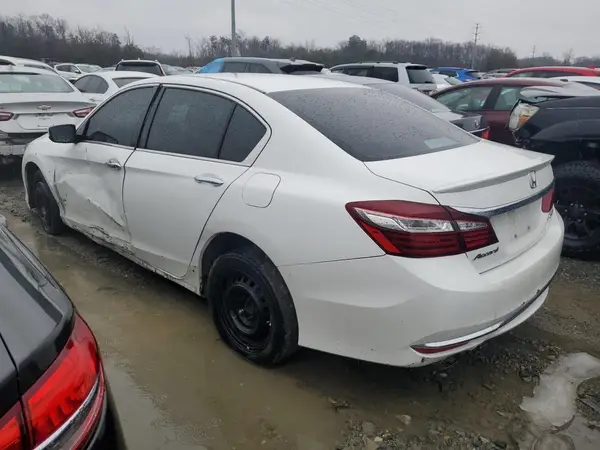 1HGCR2F61GA085950 2016 HONDA ACCORD - Image 2