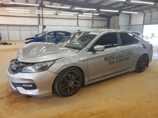 1HGCR2F61HA026916 2017 HONDA ACCORD - Image 1