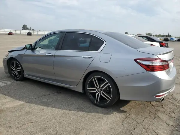 1HGCR2F61HA026964 2017 HONDA ACCORD - Image 2