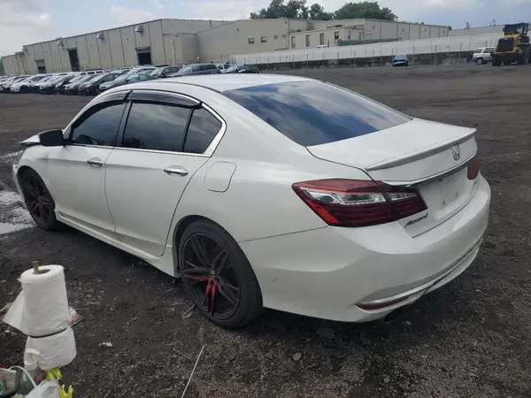 1HGCR2F62HA042204 2017 HONDA ACCORD - Image 2