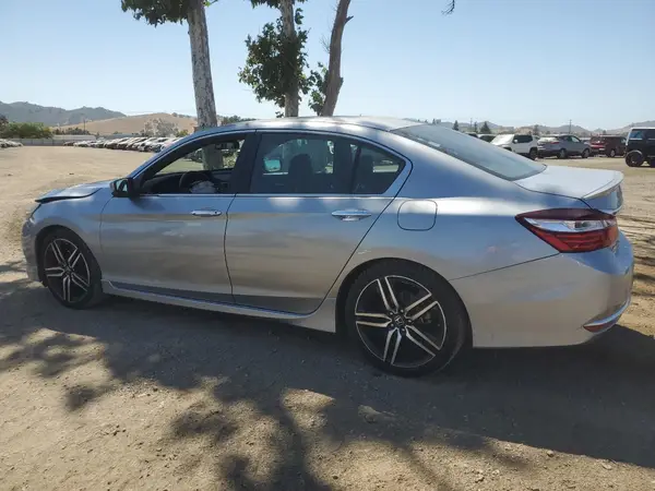 1HGCR2F62HA066938 2017 HONDA ACCORD - Image 2