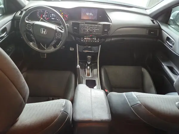 1HGCR2F62HA118388 2017 HONDA ACCORD - Image 8